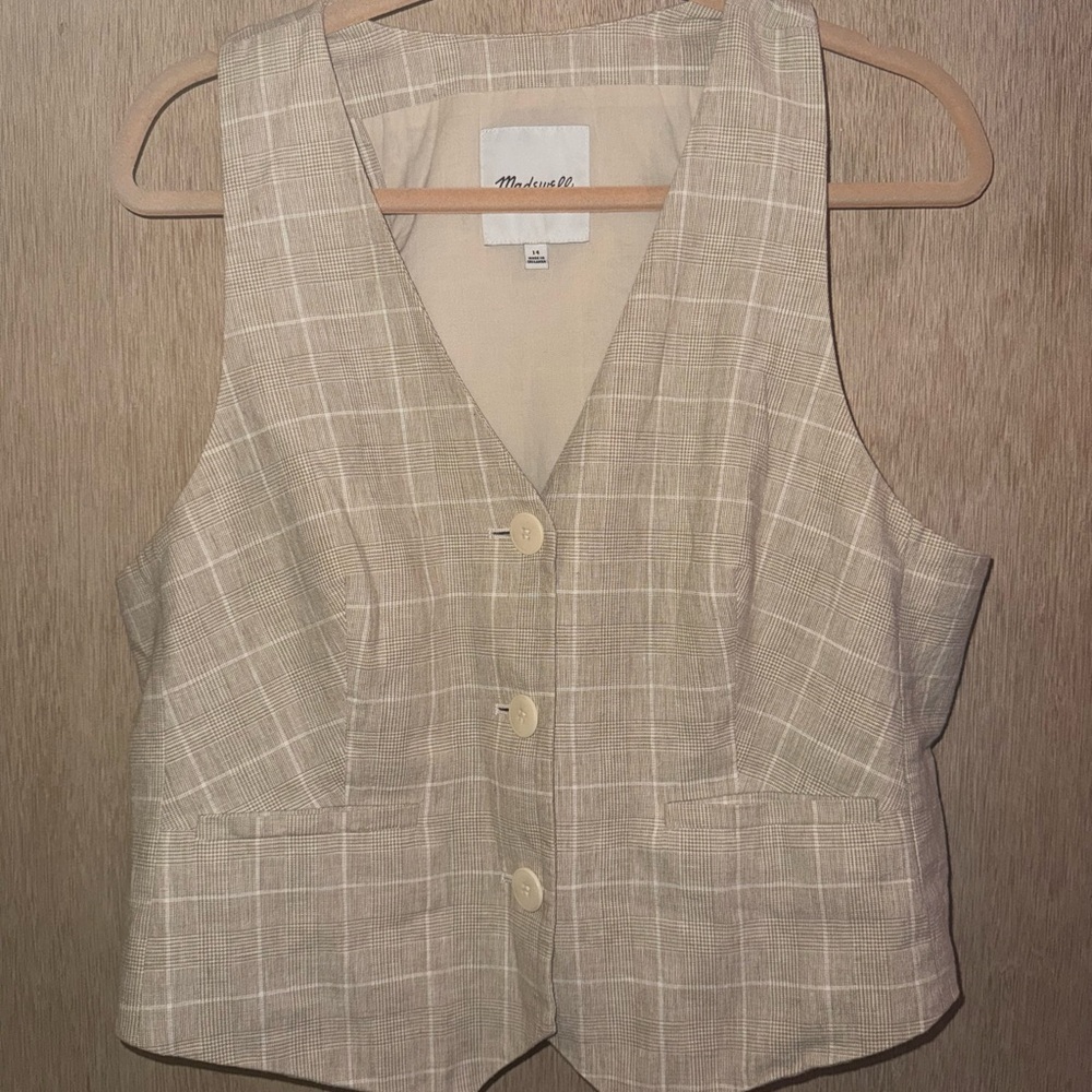 Madewell Tan Fitted Buttoned Top